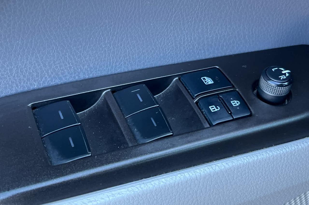 2022 Toyota Camry SE Roseville CA