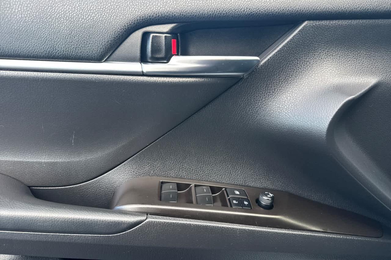 2022 Toyota Camry SE Roseville CA