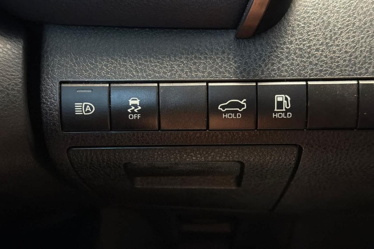 2022 Toyota Camry SE Roseville CA