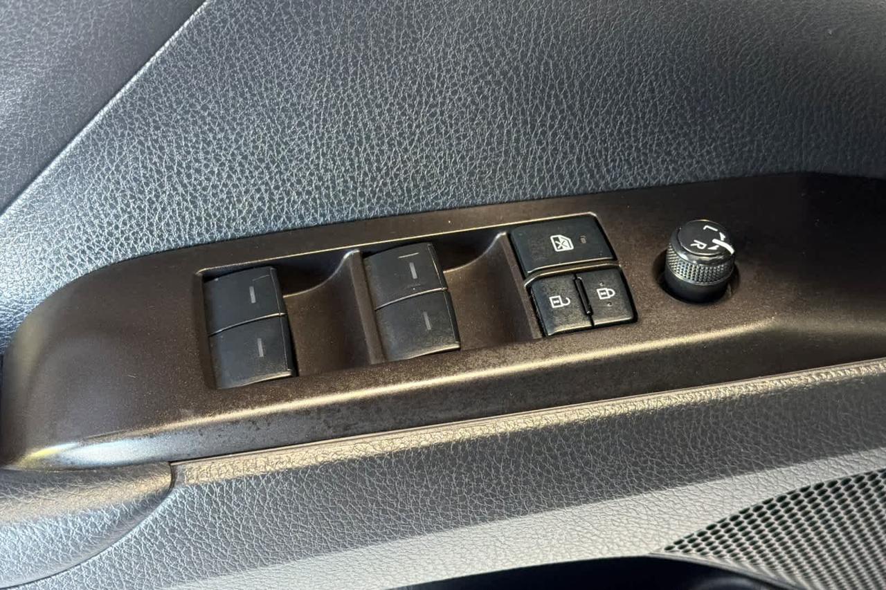 2022 Toyota Camry SE Roseville CA