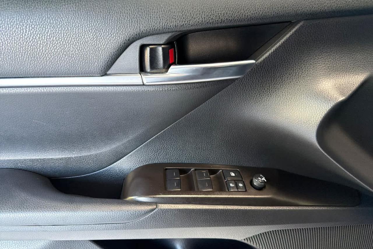 2022 Toyota Camry SE Roseville CA