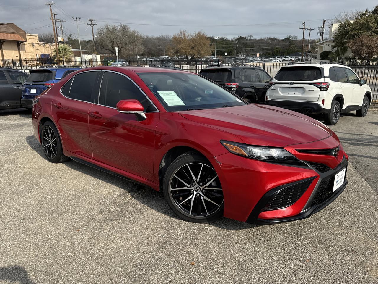 2022 Toyota Camry SE