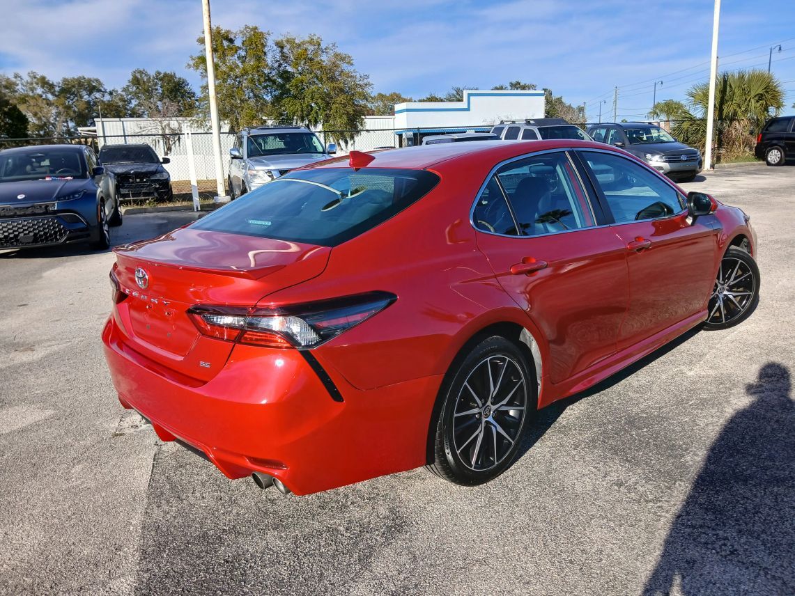 2022 Toyota Camry SE Sedan 4D Maitland FL