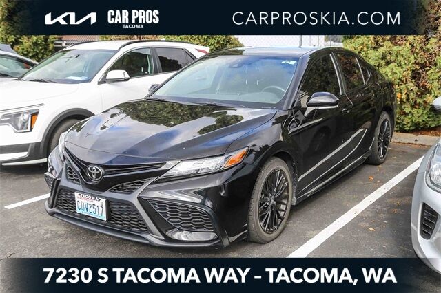 2022 Toyota Camry SE