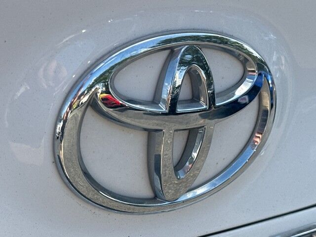 2022 Toyota Camry SE Worcester MA