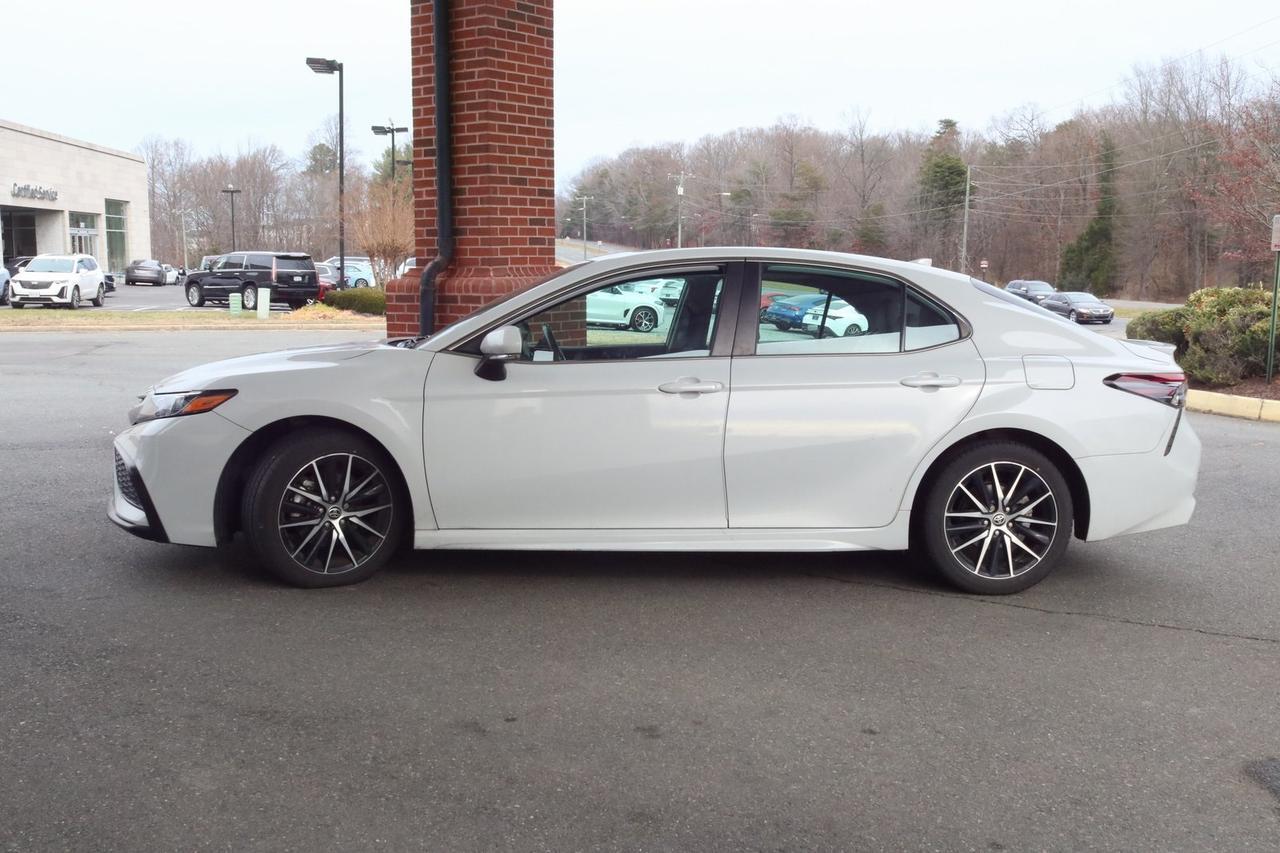 2022 Toyota Camry SE Fredericksburg VA