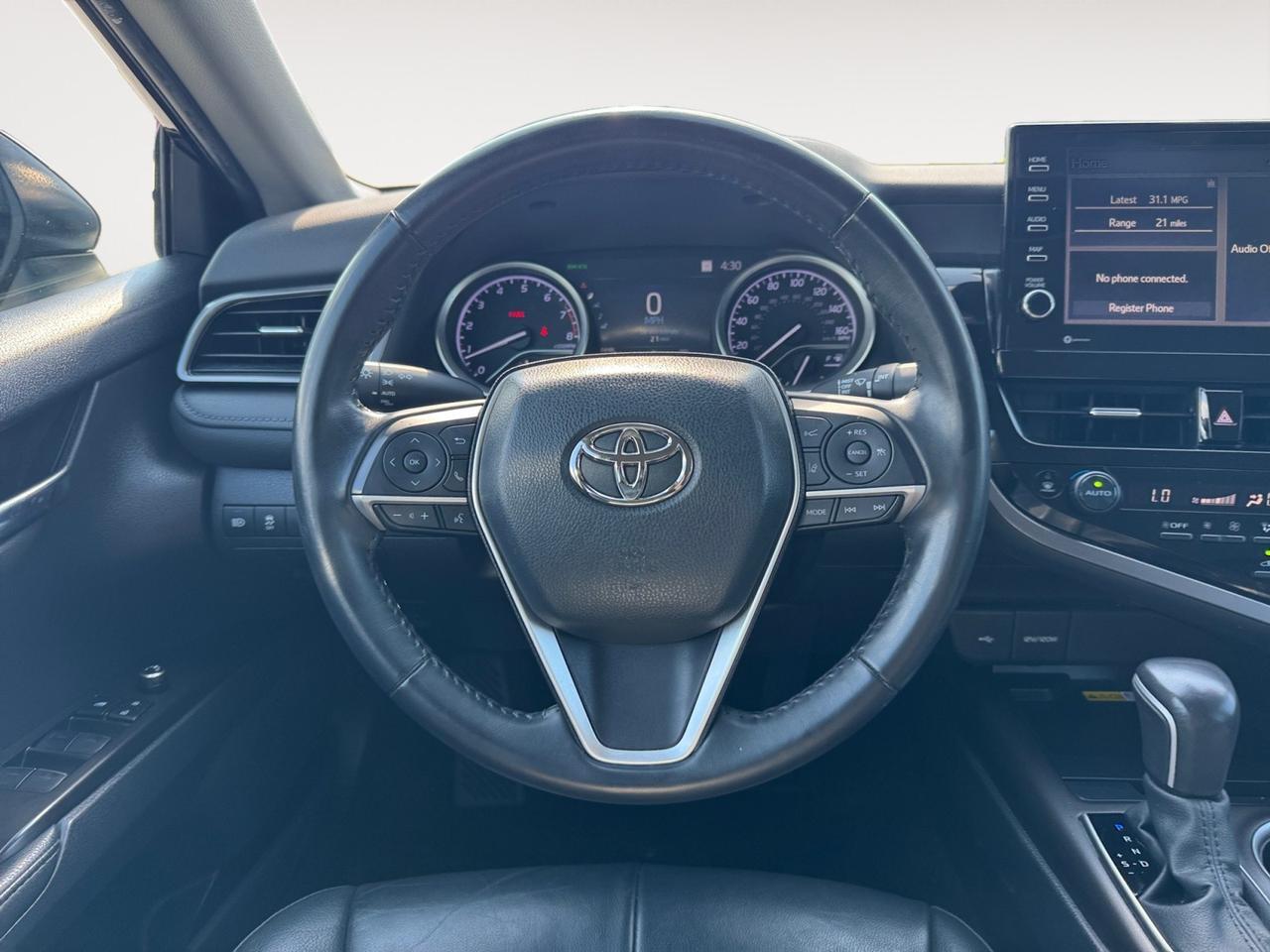 2022 Toyota Camry XLE, LEATHER HEATED SEATS, BLUETOOTH, WIFI CAPABLE, WIRELESS CHARGING PAD, KEYLESS ENTRY & START, CLEAN CARFAX 1-OWNER VEHICLE, THIS CAR IS CLEAN AND RELIABLE, DONT MISS THIS DEAL!!! Norfolk VA