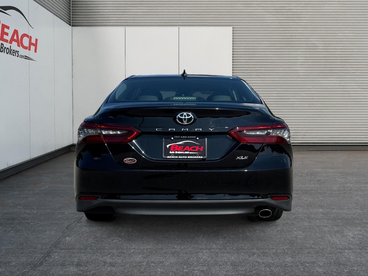 2022 Toyota Camry XLE, LEATHER HEATED SEATS, BLUETOOTH, WIFI CAPABLE, WIRELESS CHARGING PAD, KEYLESS ENTRY & START, CLEAN CARFAX 1-OWNER VEHICLE, THIS CAR IS CLEAN AND RELIABLE, DONT MISS THIS DEAL!!! Norfolk VA