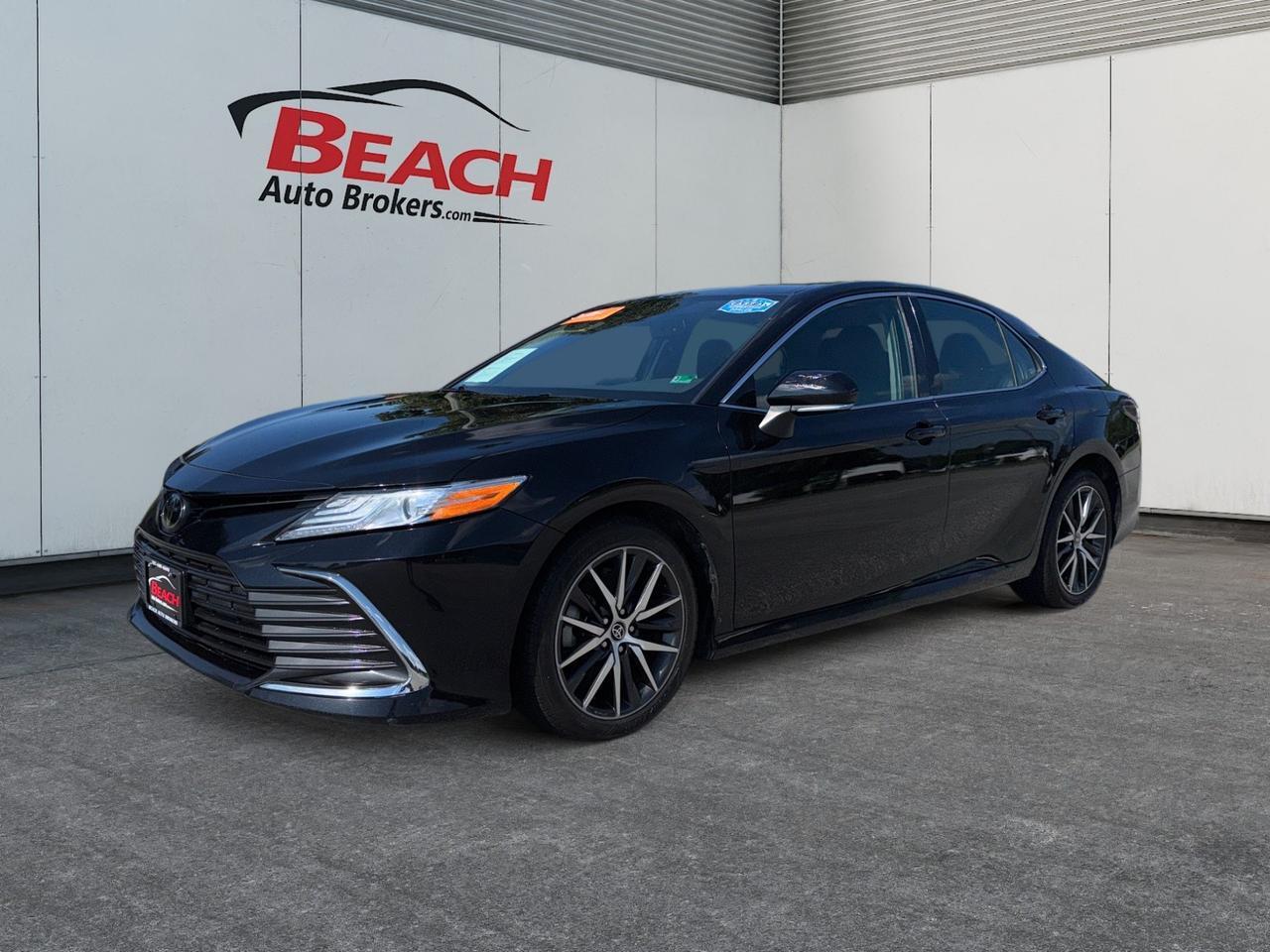 2022 Toyota Camry XLE, LEATHER HEATED SEATS, BLUETOOTH, WIFI CAPABLE, WIRELESS CHARGING PAD, KEYLESS ENTRY & START, CLEAN CARFAX 1-OWNER VEHICLE, THIS CAR IS CLEAN AND RELIABLE, DONT MISS THIS DEAL!!! Norfolk VA