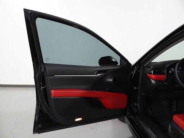 2022 Toyota Camry XSE *ADAPTIVE CRUISE, SAFETY ALERTS, BACKUP-CAMERA, COLOR TOUCHSCREEN, LEATHER, HEATED SEATS, KEYLESS ENTRY, 19 INCH ALLOYS, BLUETOOTH, ANDROID & APPLE Round Rock TX