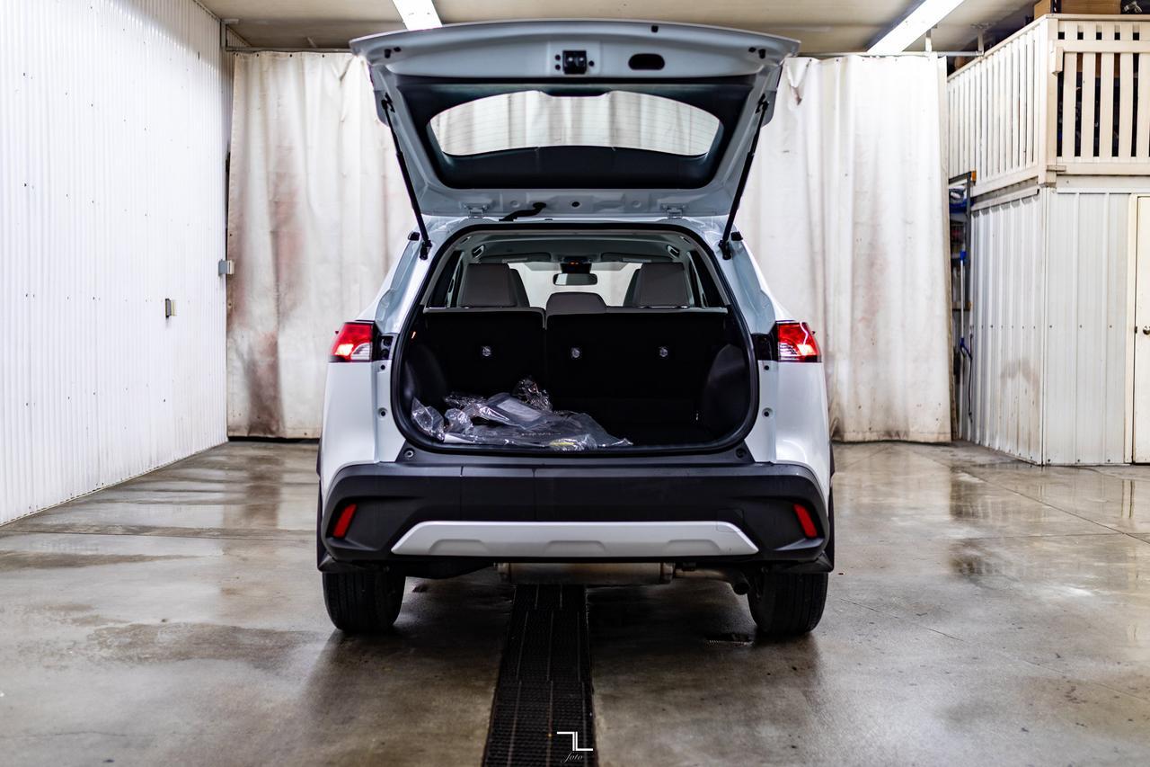 2022 Toyota Corolla Cross AWD L BCam Red Deer AB