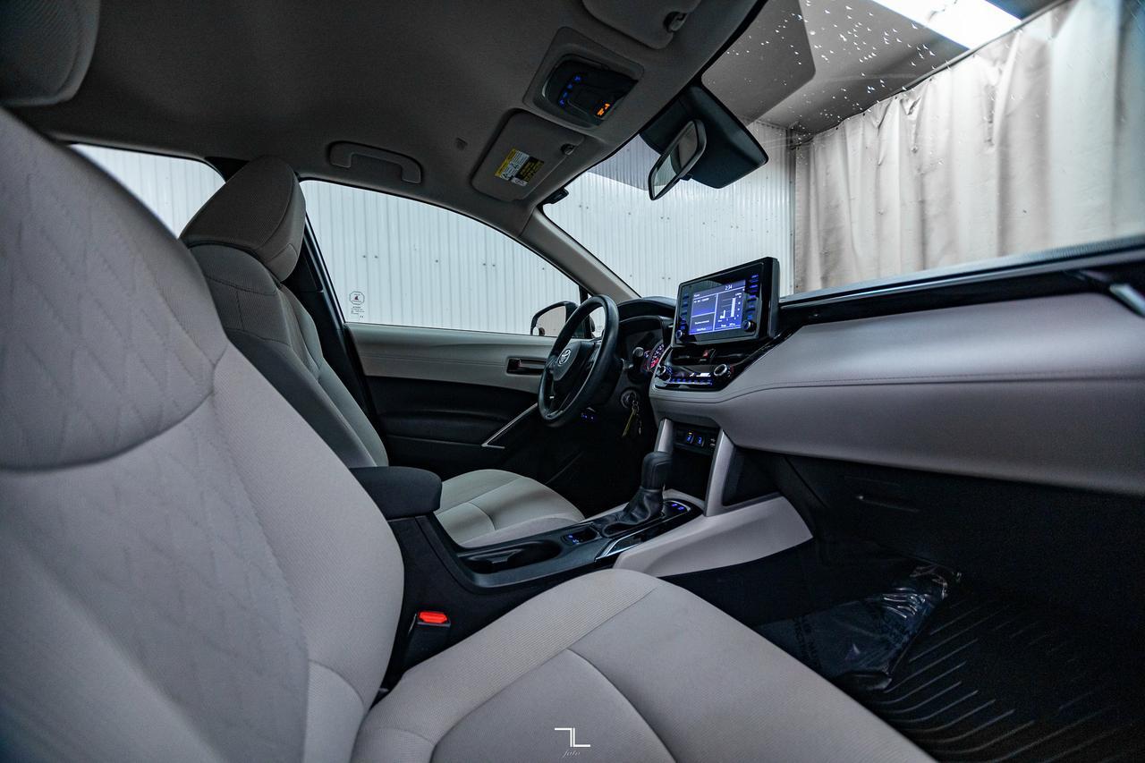 2022 Toyota Corolla Cross AWD L BCam Red Deer AB