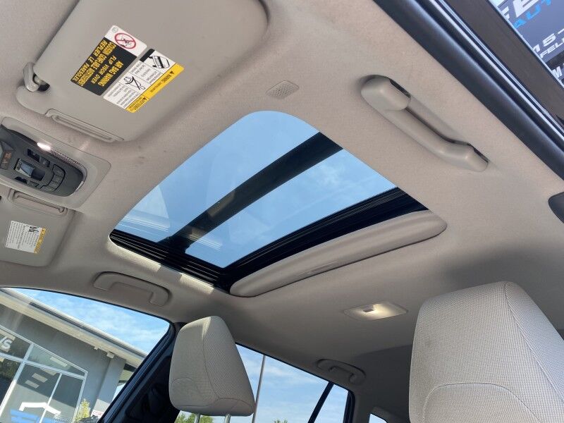 2022 Toyota Corolla Cross LE Bristol  PA