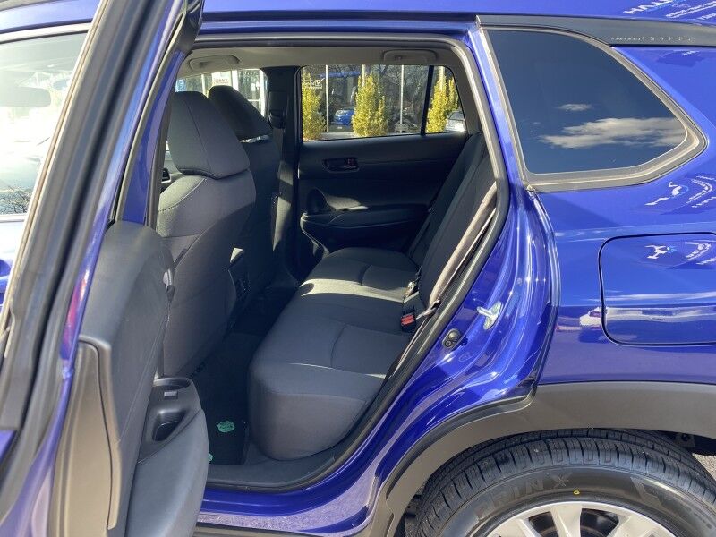 2022 Toyota Corolla Cross LE Bristol  PA