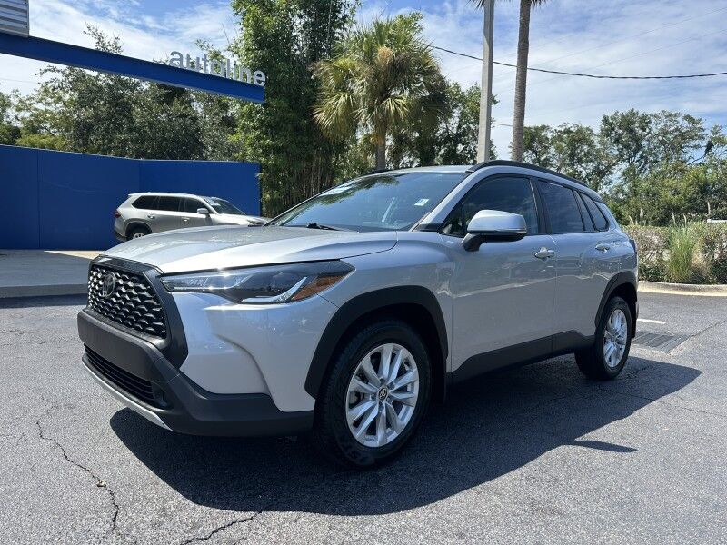 2022 Toyota Corolla Cross LE