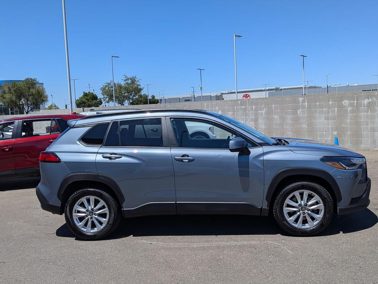 2022 Toyota Corolla Cross LE Roseville CA