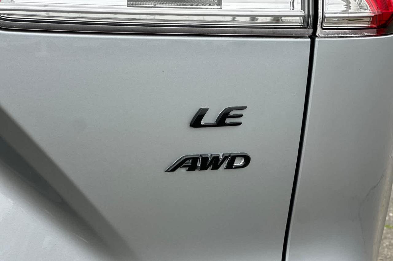 2022 Toyota Corolla Cross LE Roseville CA