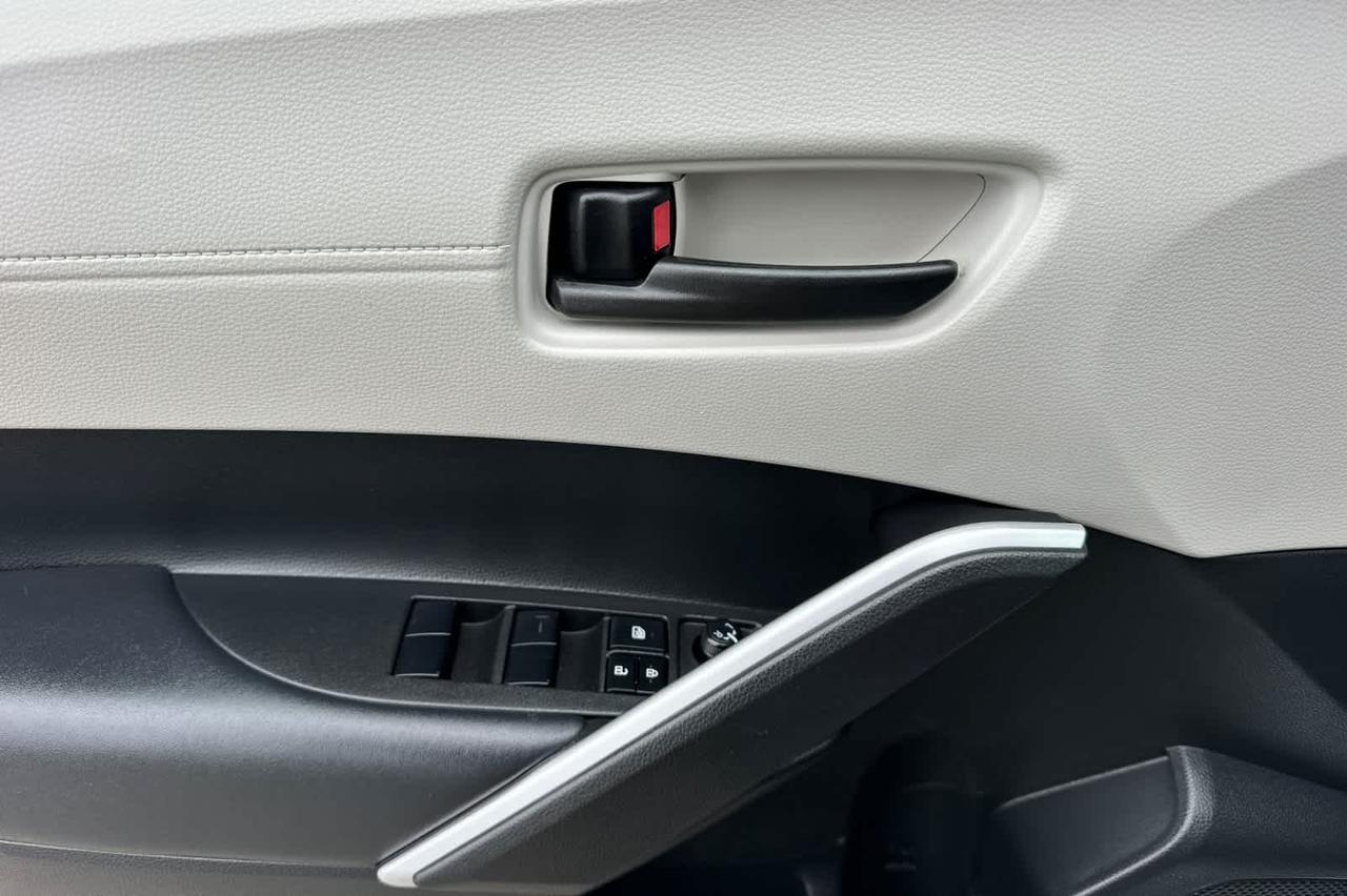 2022 Toyota Corolla Cross LE Roseville CA