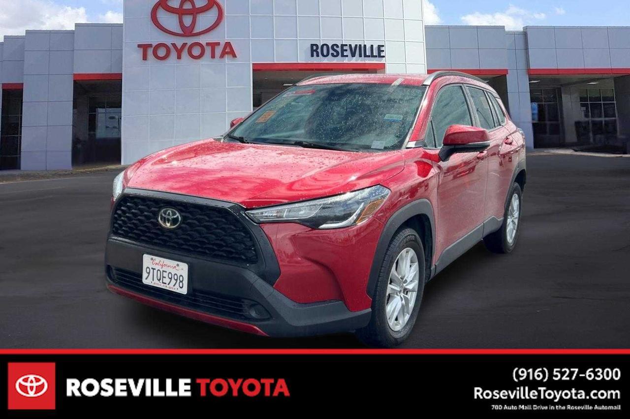 2022 Toyota Corolla Cross LE