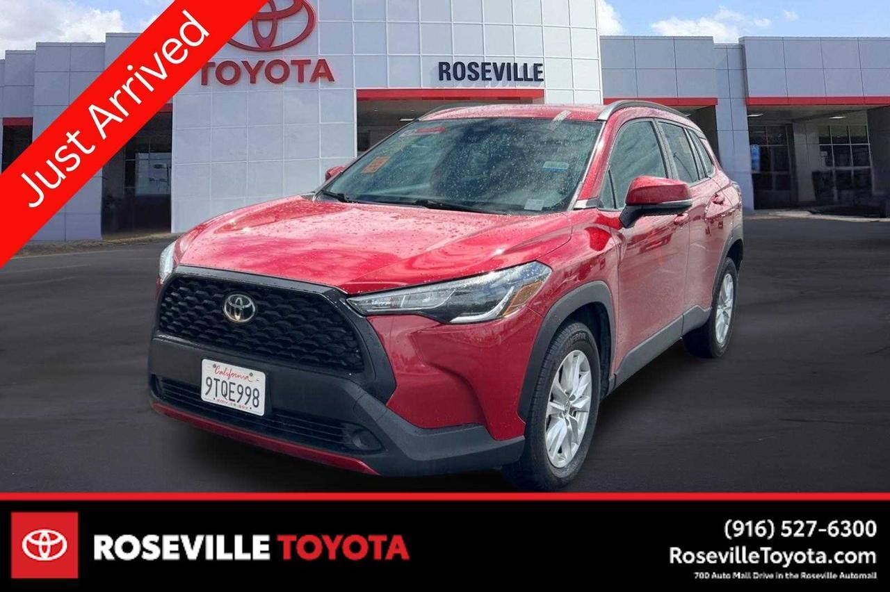 2022 Toyota Corolla Cross LE
