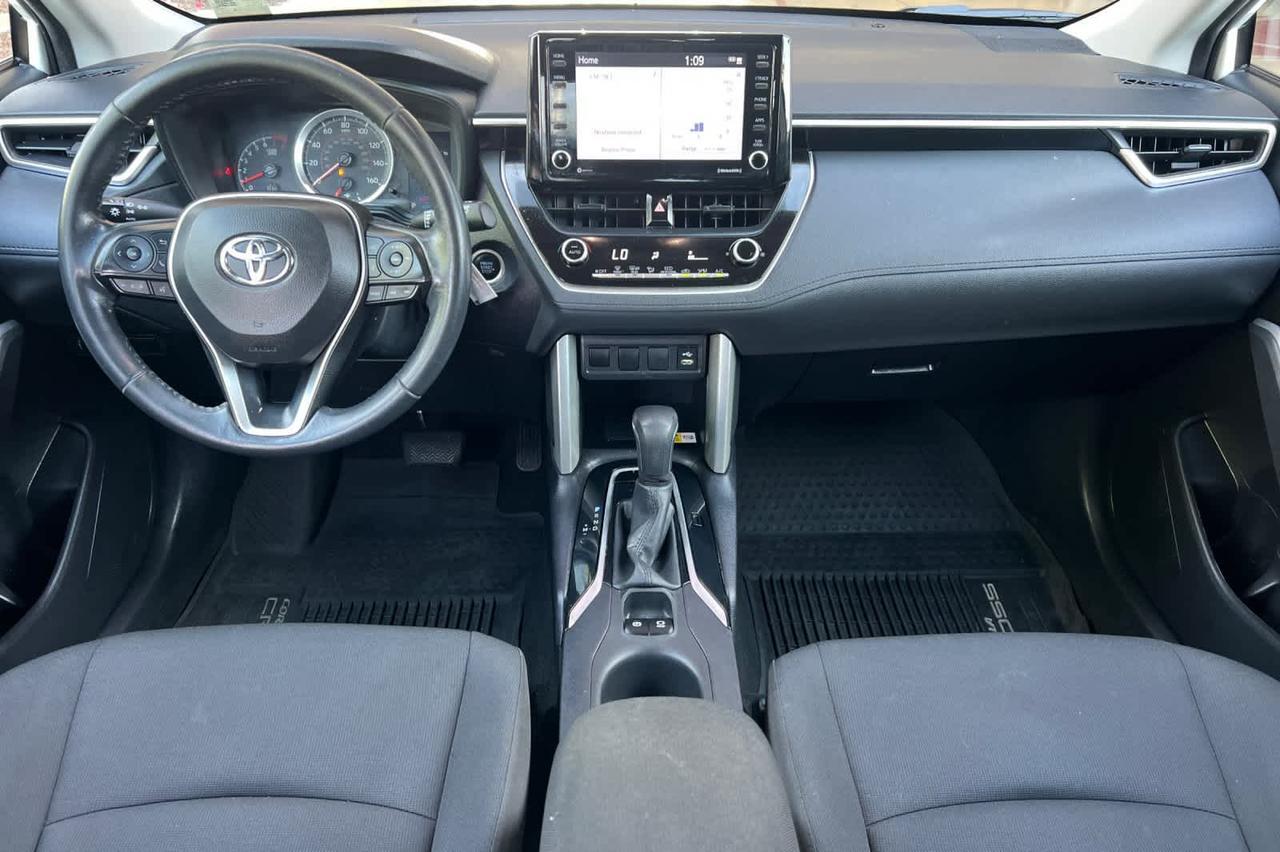 2022 Toyota Corolla Cross LE