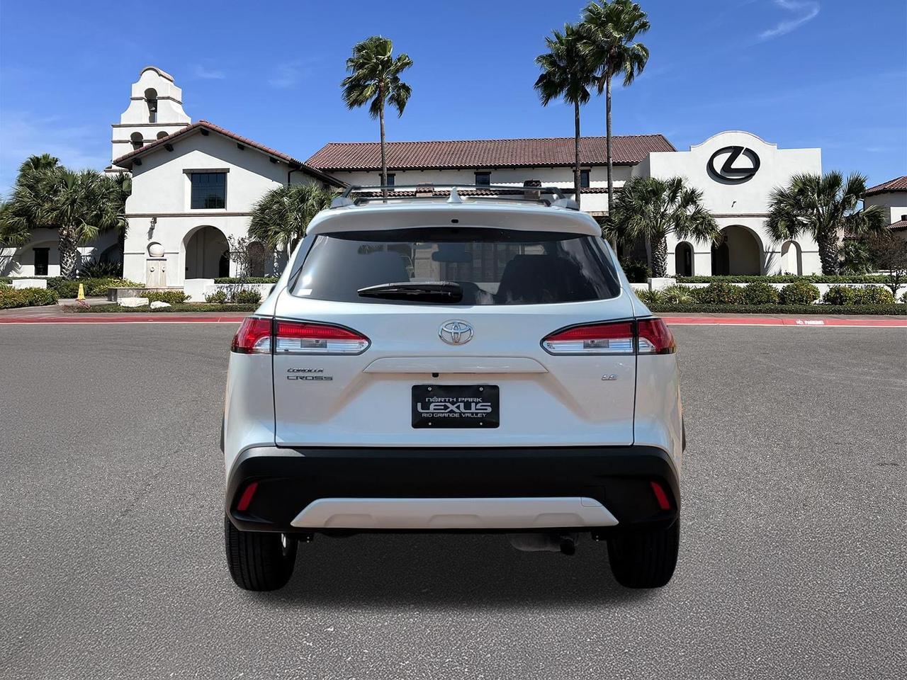 2022 Toyota Corolla Cross LE