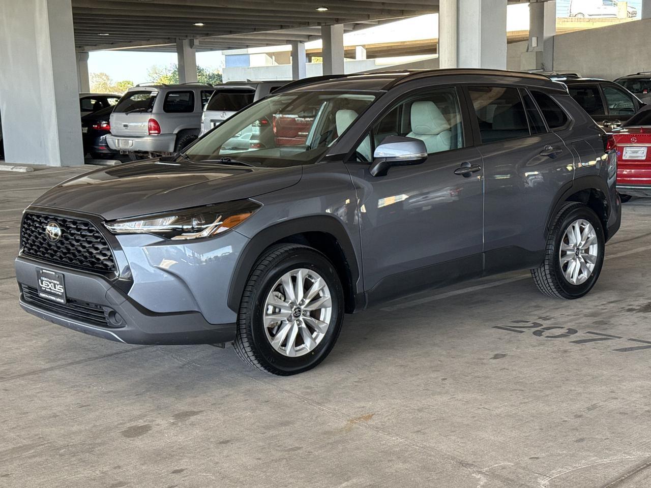 2022 Toyota Corolla Cross LE