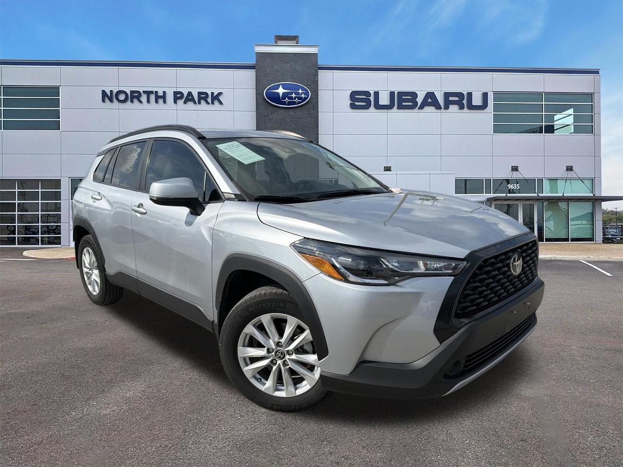 2022 Toyota Corolla Cross LE