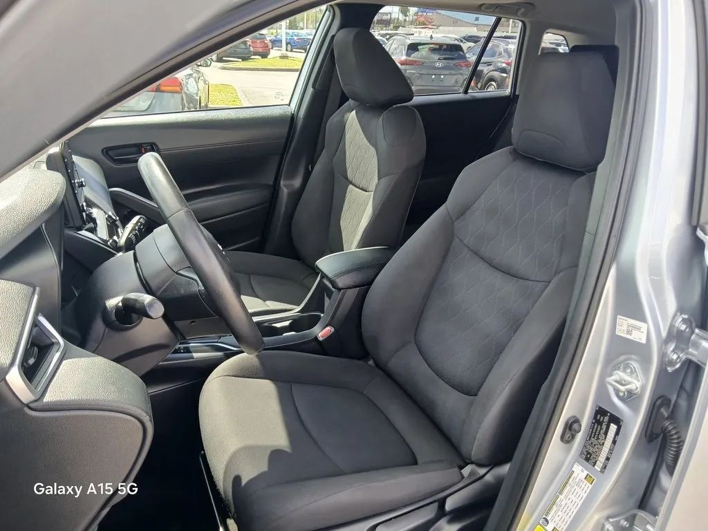 2022 Toyota Corolla Cross LE Sport Utility 4D Maitland FL