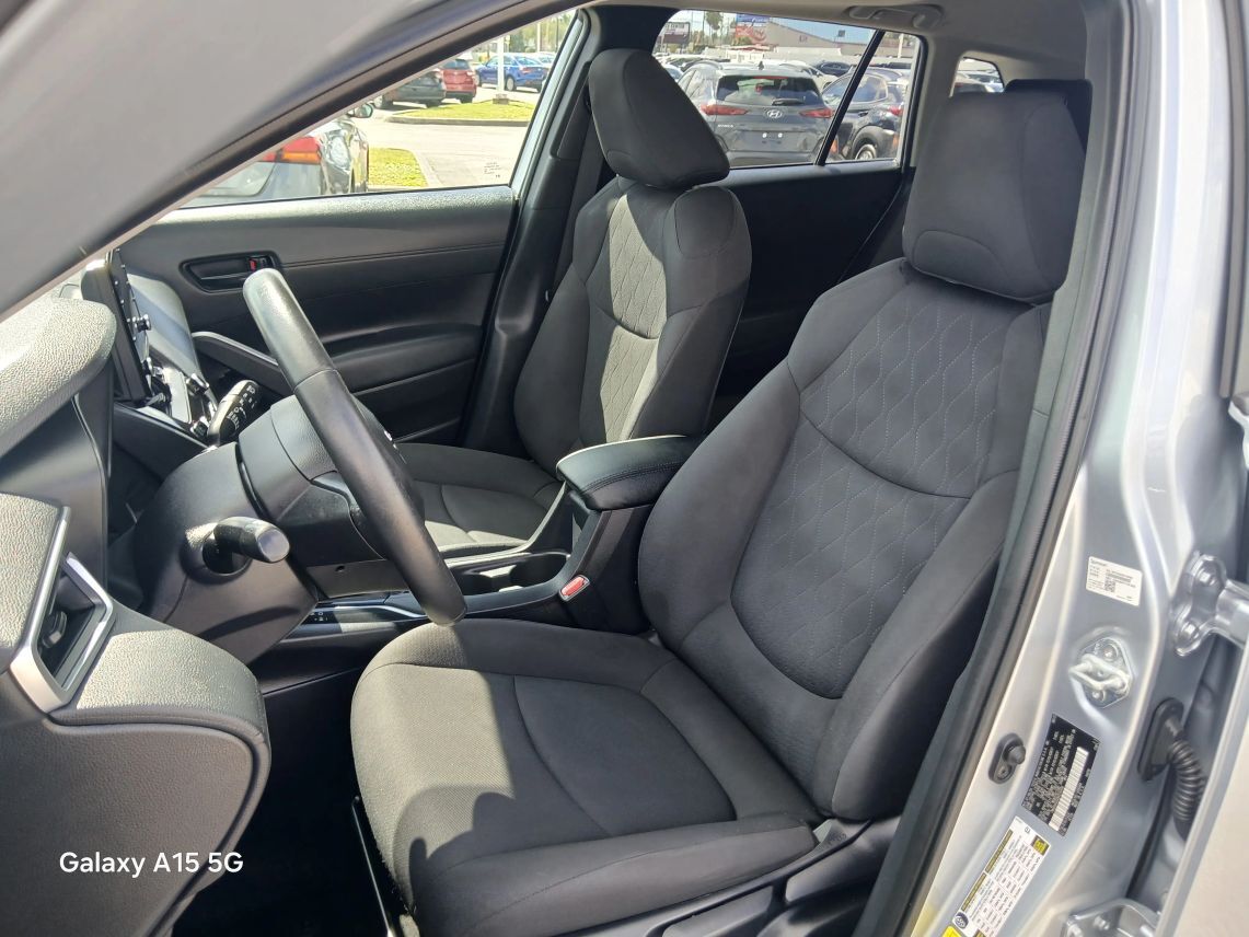 2022 Toyota Corolla Cross LE Sport Utility 4D Maitland FL