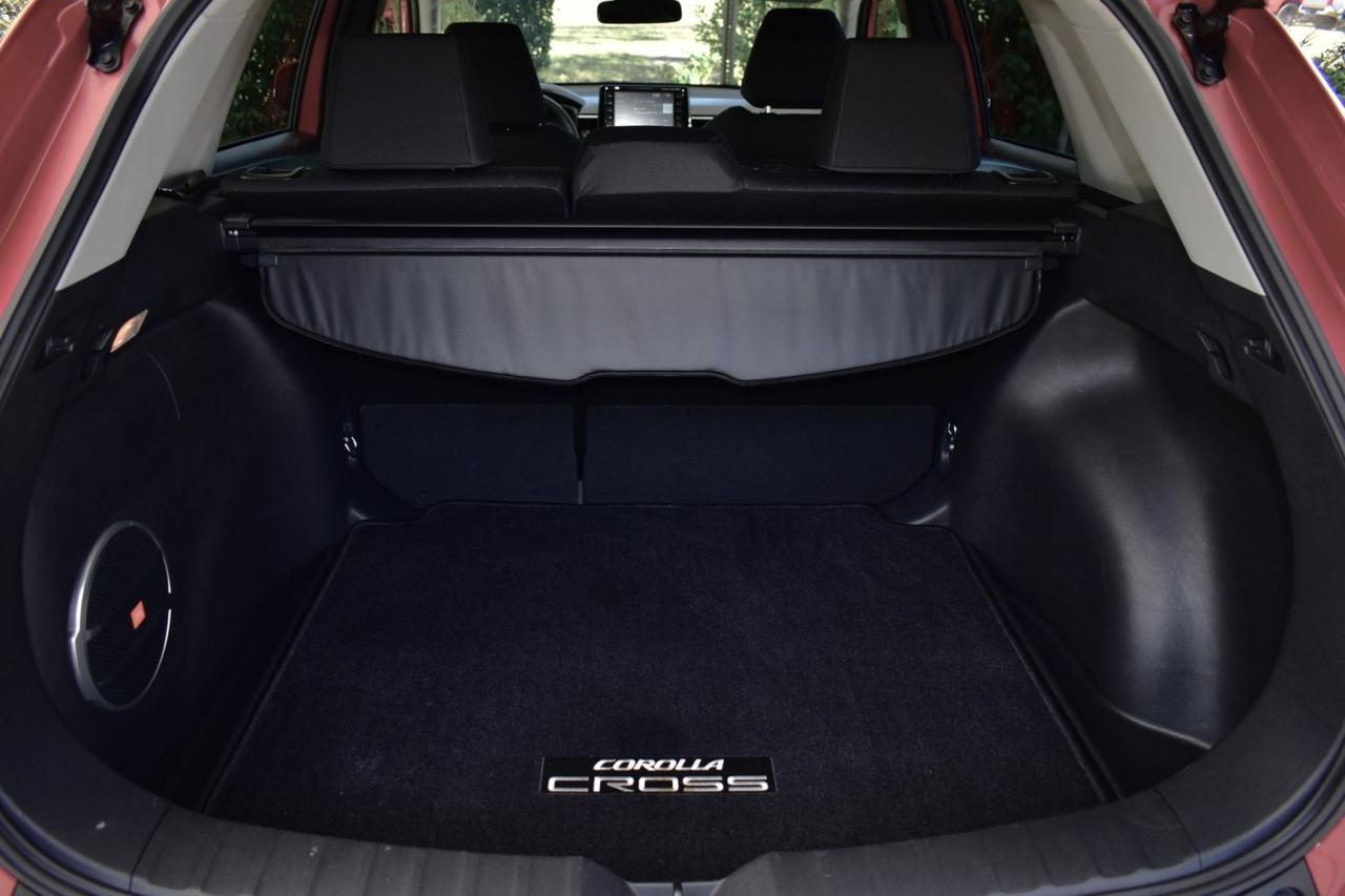 2022 Toyota Corolla Cross LE Tampa FL
