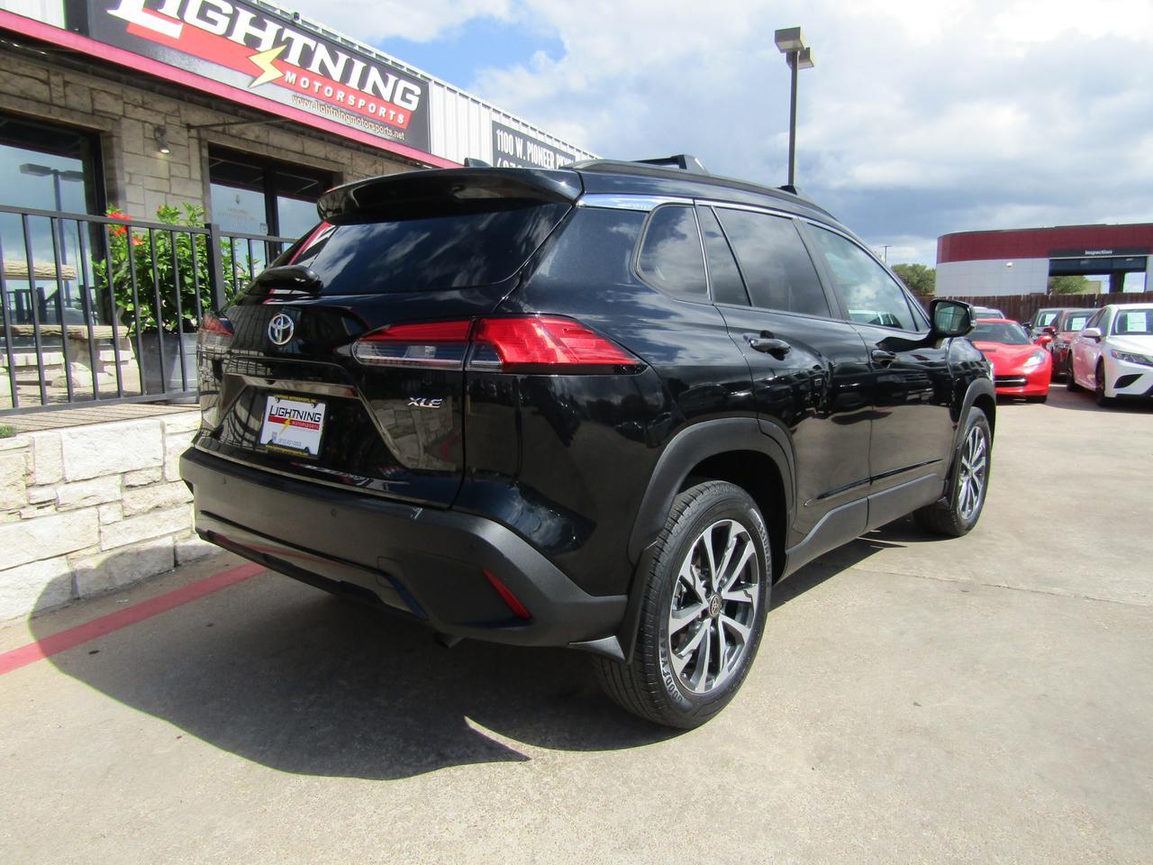 2022 Toyota Corolla Cross XLE 2WD (Natl) Grand Prairie TX