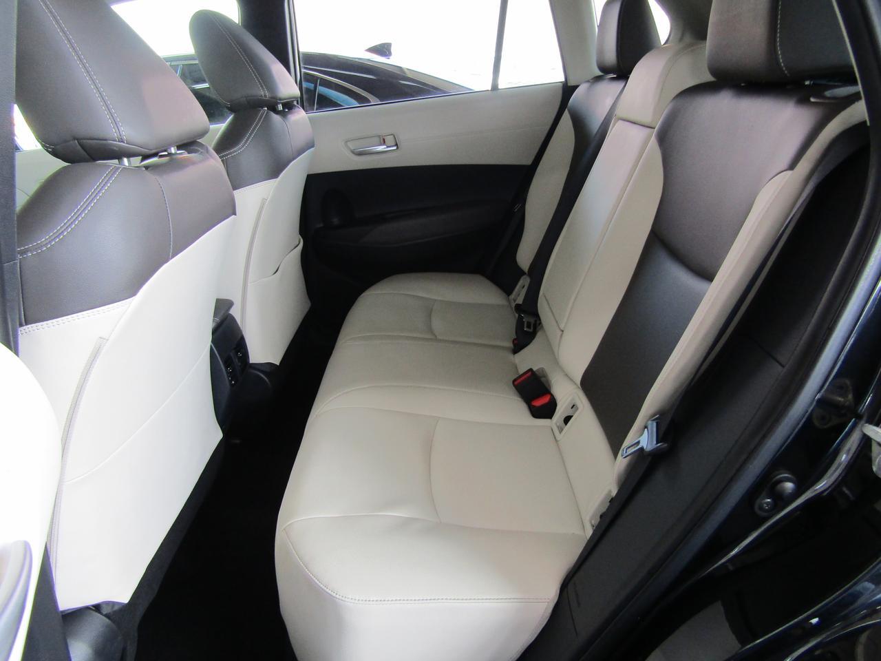 2022 Toyota Corolla Cross XLE 2WD (Natl) Grand Prairie TX