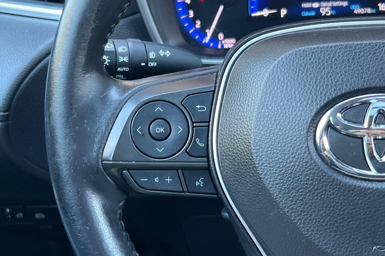 2022 Toyota Corolla Cross XLE Roseville CA
