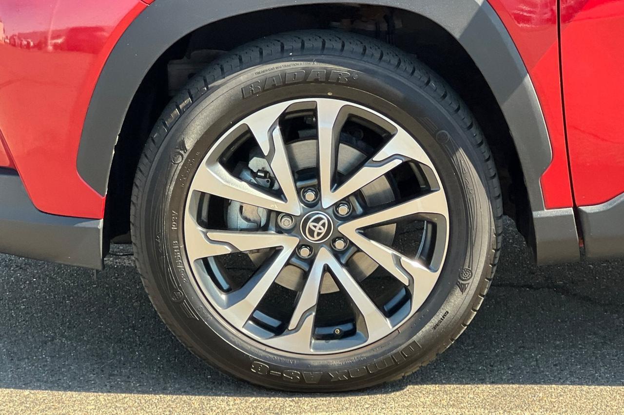 2022 Toyota Corolla Cross XLE Roseville CA