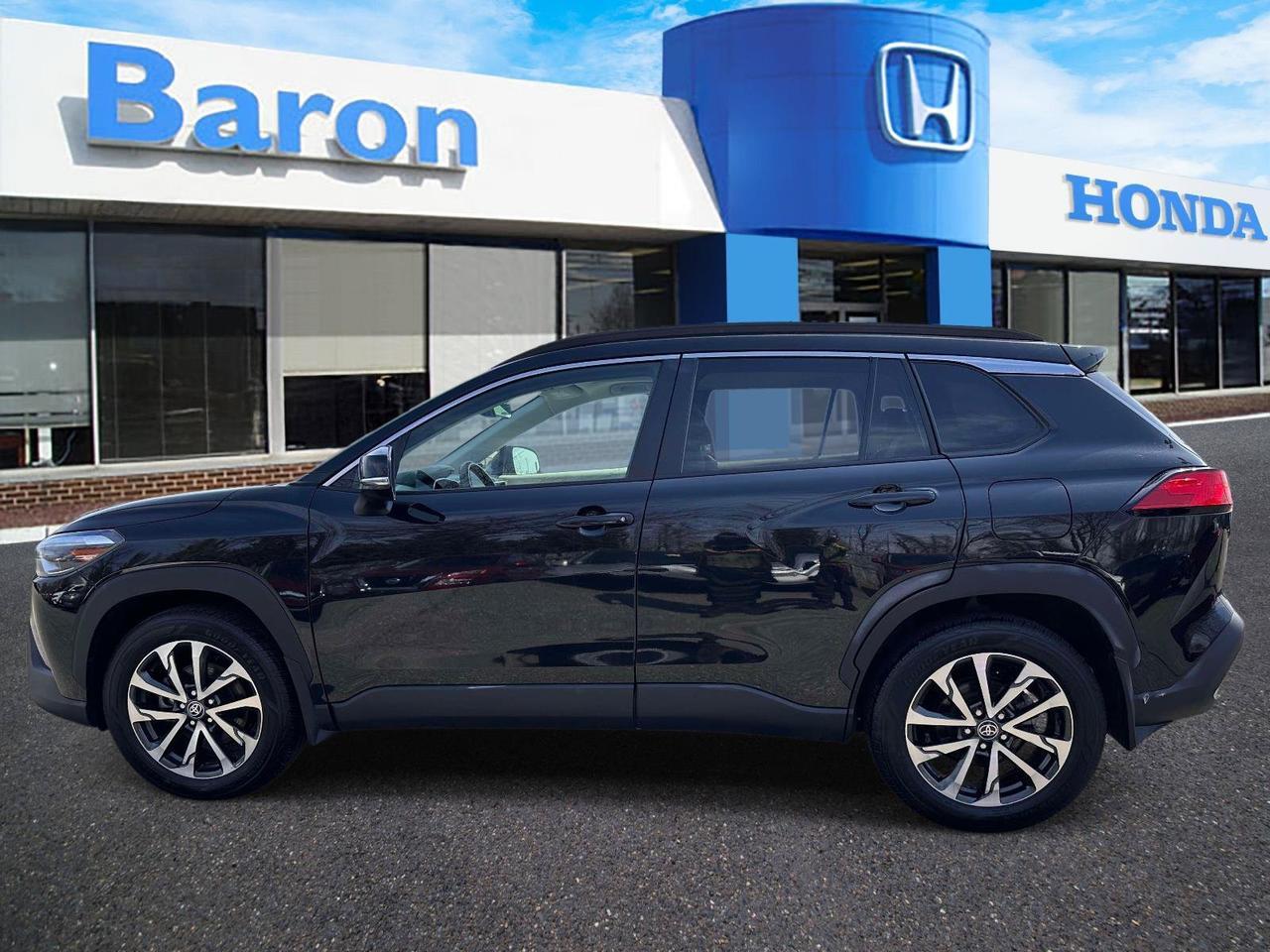 2022 Toyota Corolla Cross XLE