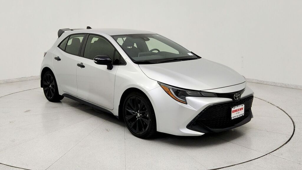 2022 Toyota Corolla Hatchback SE Nightshade Edition