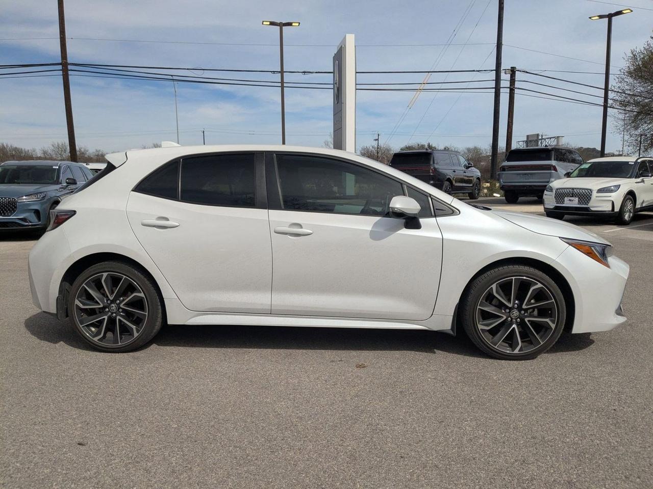 2022 Toyota Corolla Hatchback XSE