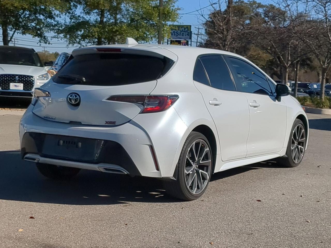2022 Toyota Corolla Hatchback XSE