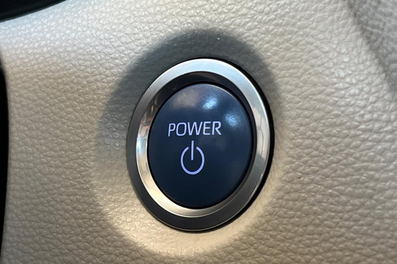 2022 Toyota Corolla Hybrid LE Roseville CA