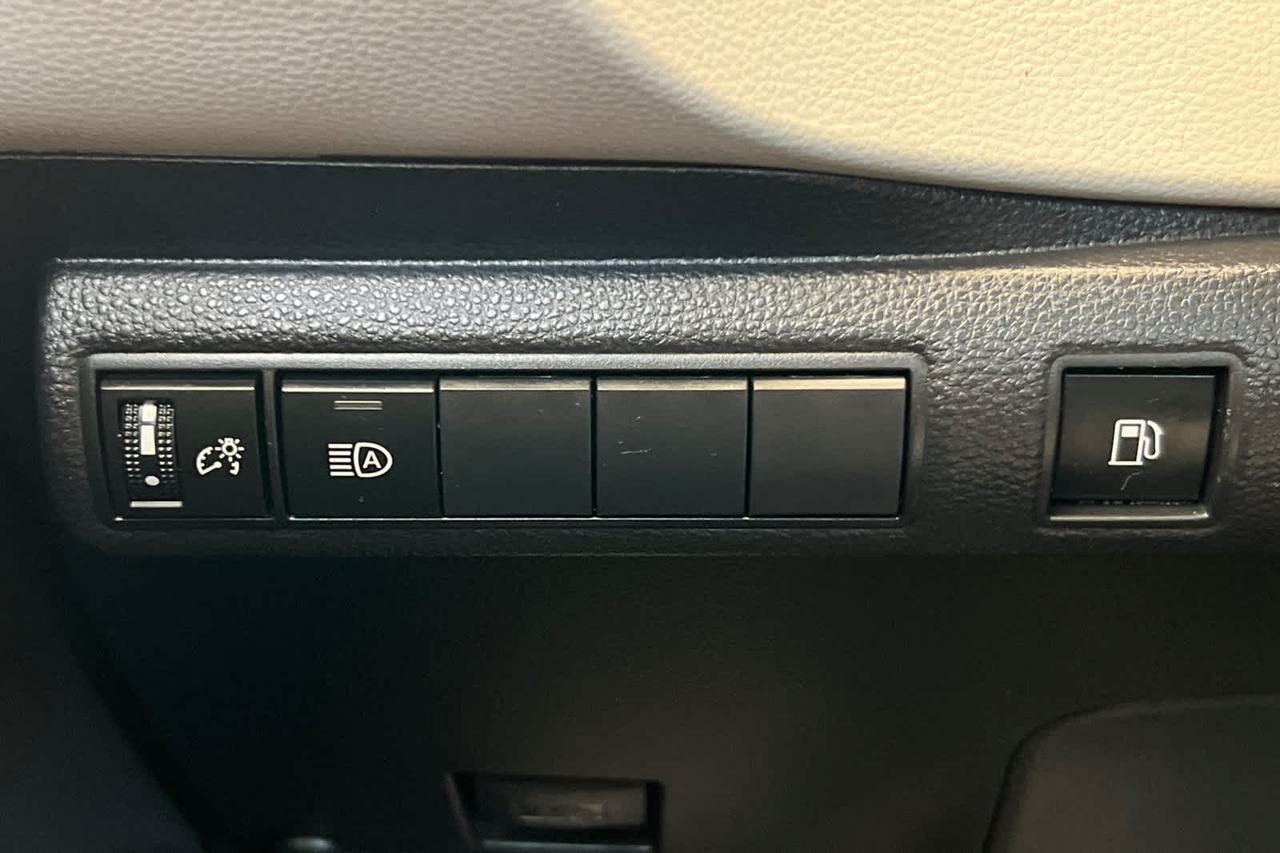 2022 Toyota Corolla Hybrid LE Roseville CA