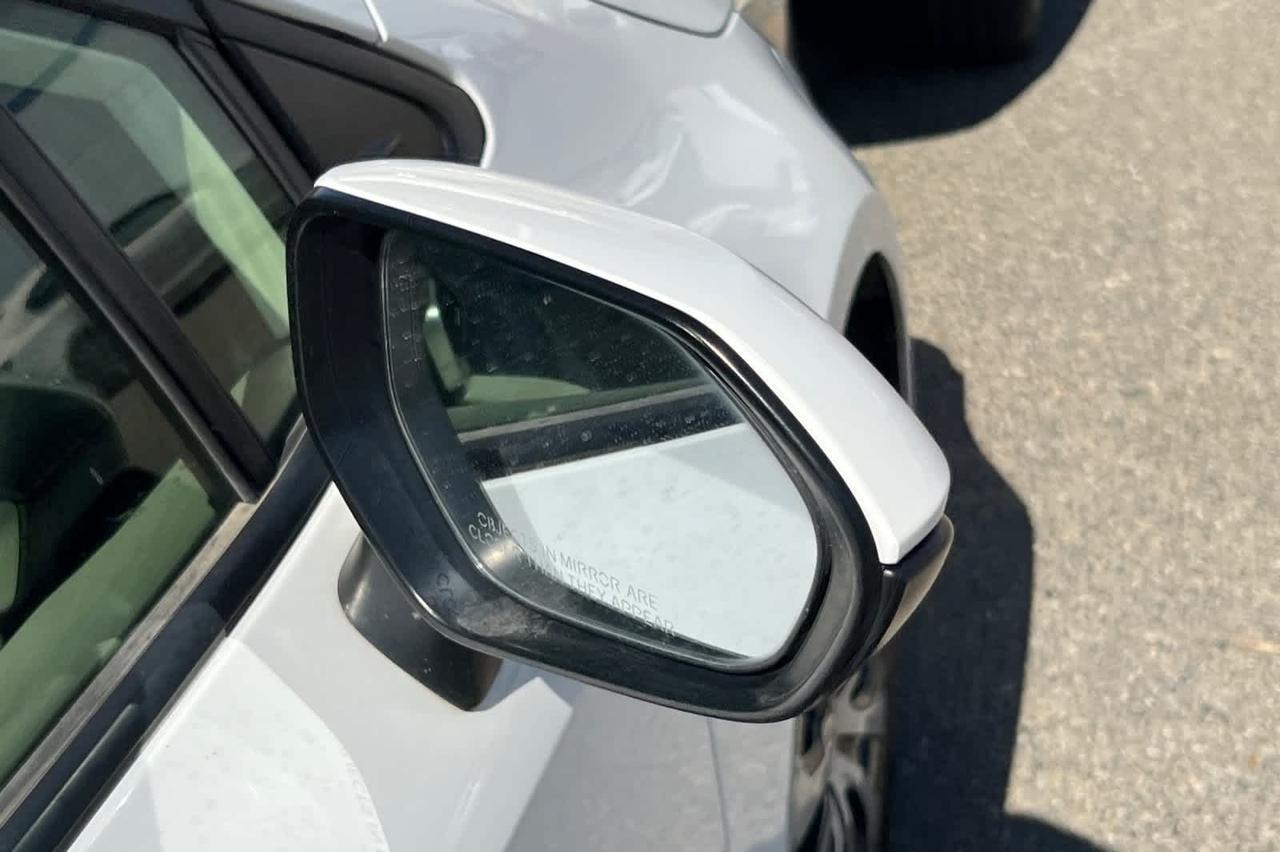 2022 Toyota Corolla Hybrid LE Roseville CA