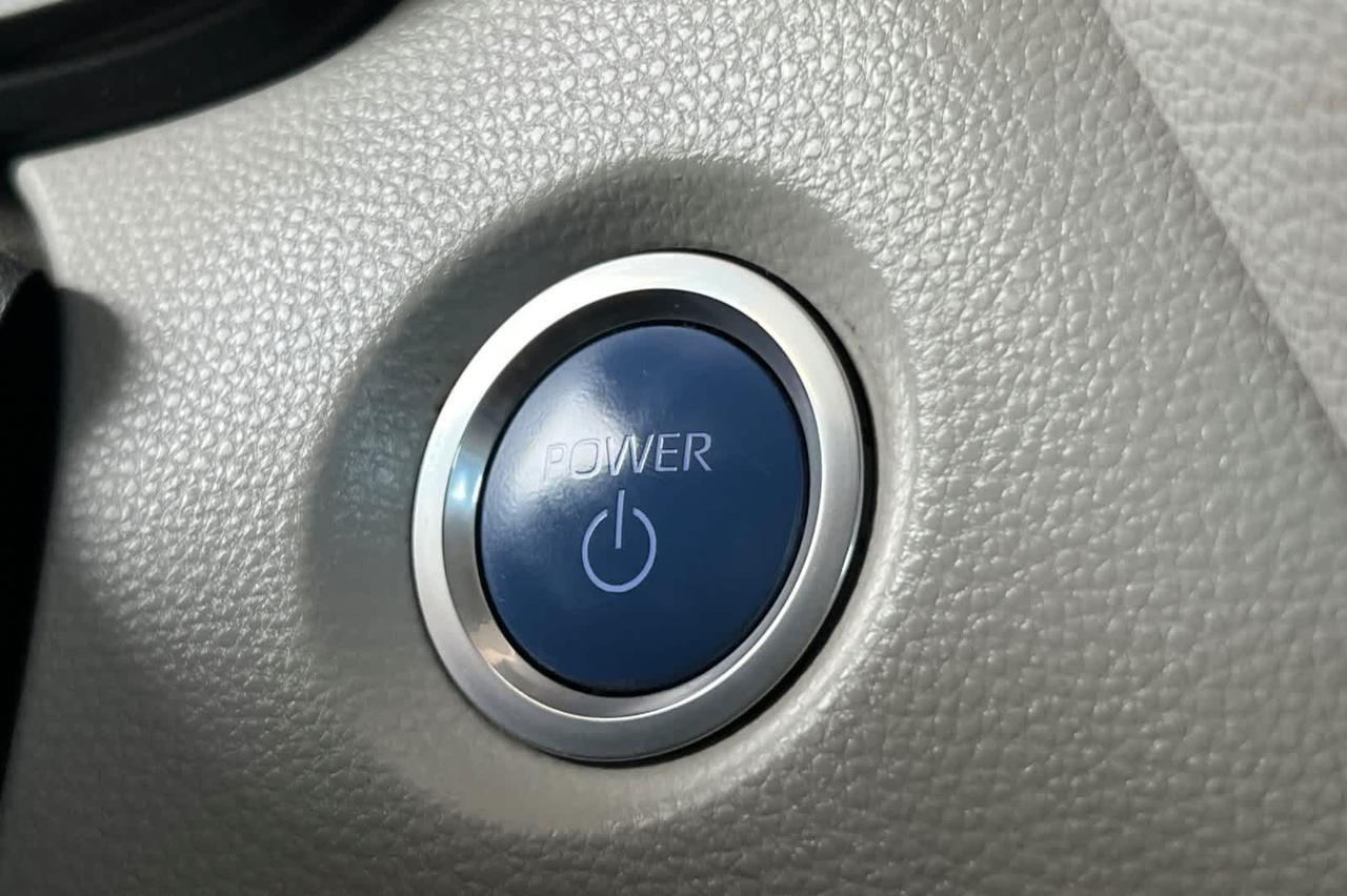 2022 Toyota Corolla Hybrid LE Roseville CA