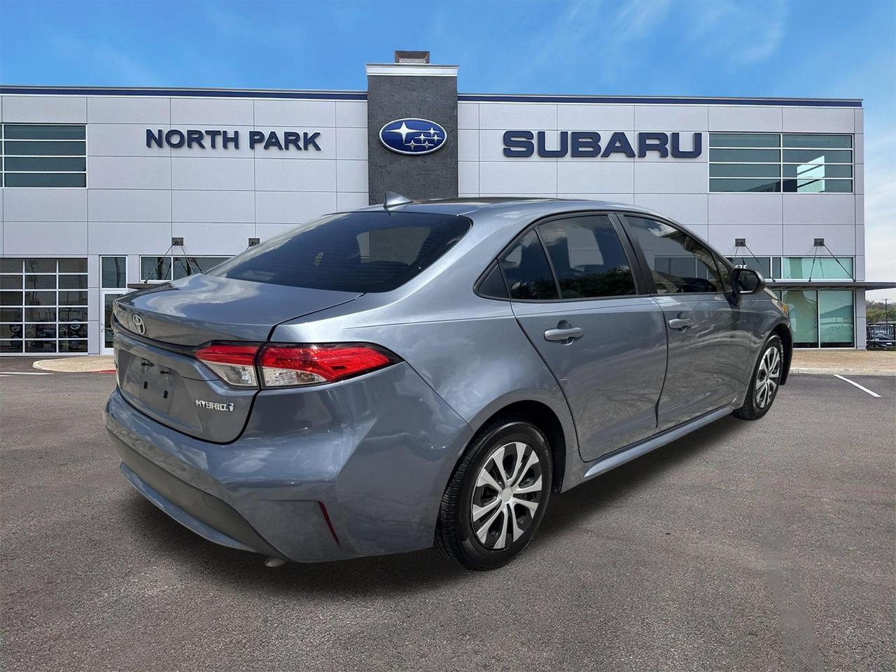 2022 Toyota Corolla Hybrid LE