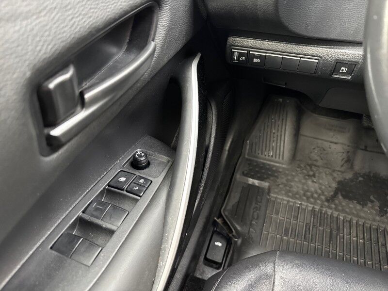 2022 Toyota Corolla Hybrid LE w/ Premium Interior Package Arlington VA