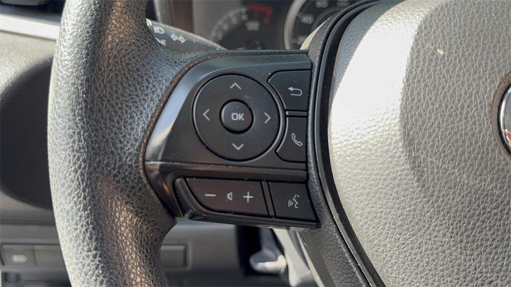 2022 Toyota Corolla LE Medford NY