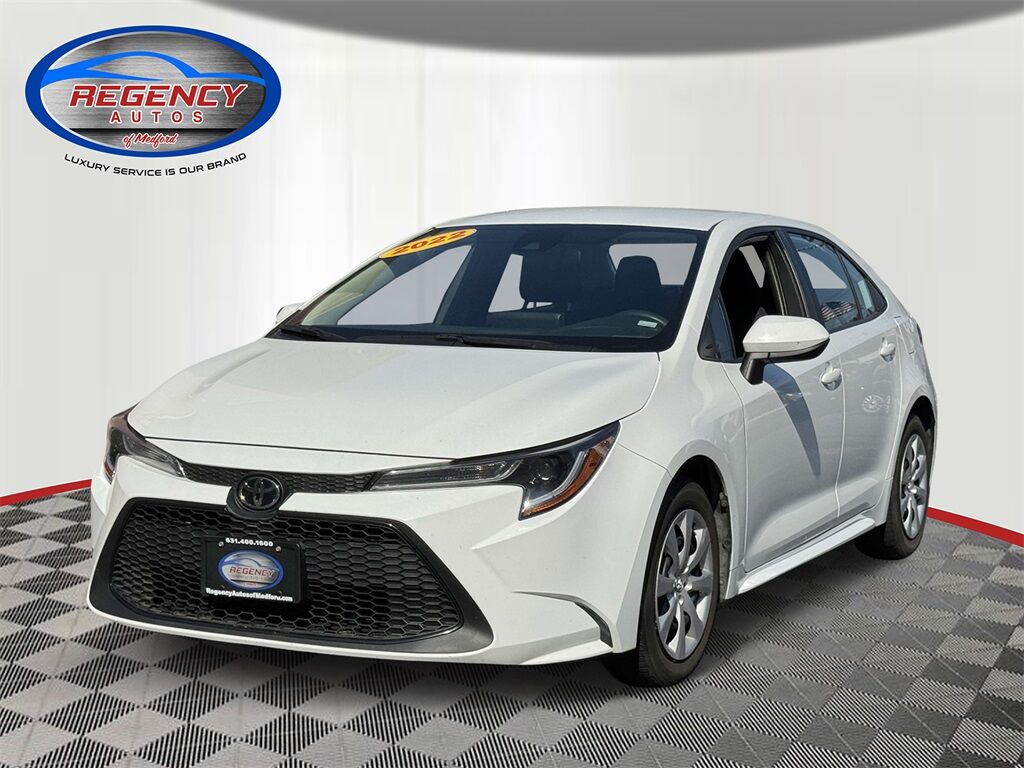 2022 Toyota Corolla LE Medford NY