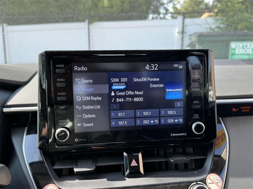 2022 Toyota Corolla LE Medford NY