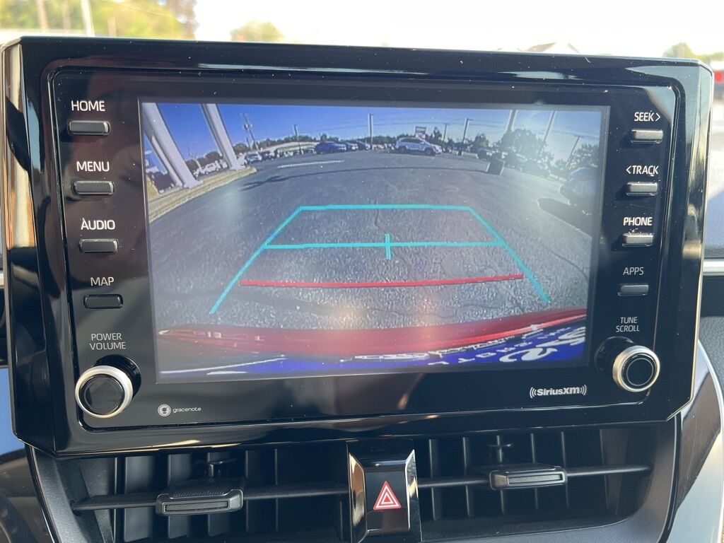 2022 Toyota Corolla LE photo 24