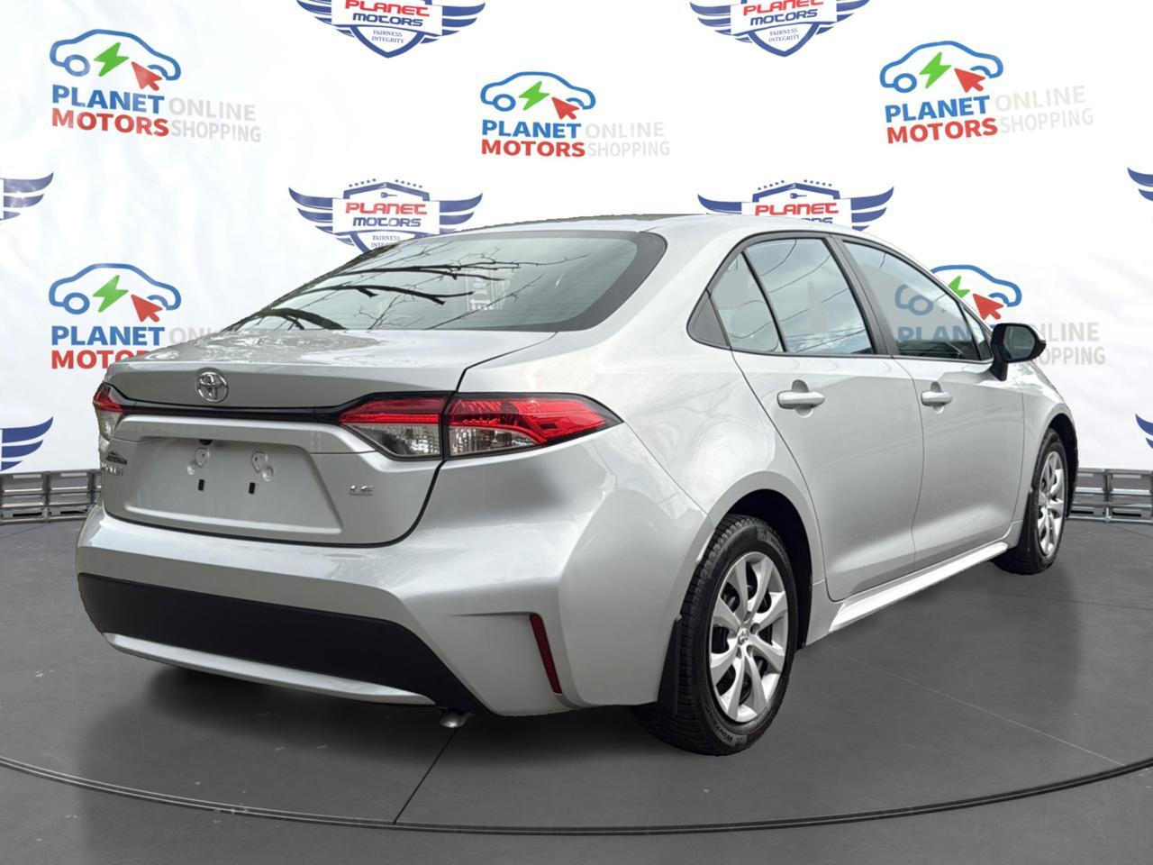2022 Toyota Corolla LE Richmond Hill ON